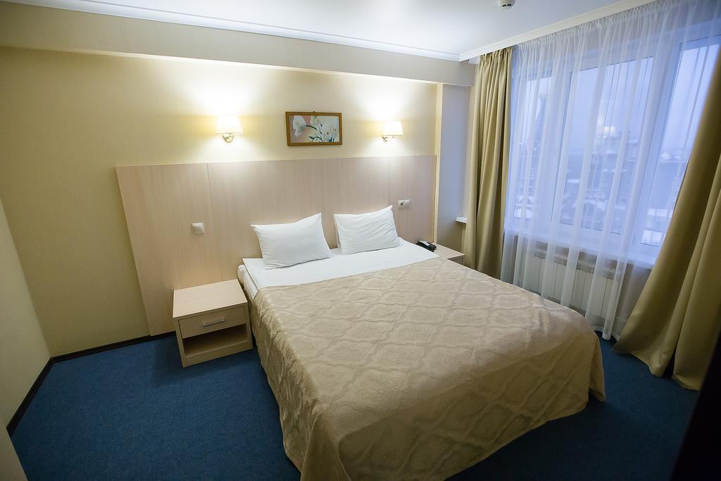 Bryansk Hotel Eksteriør bilde